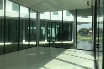 Subang Heights Bungalow For Sale