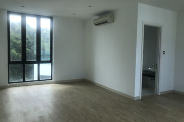 Subang Heights Bungalow For Sale