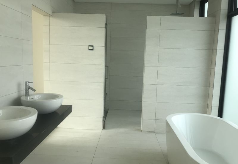 Subang Heights Bungalow For Sale