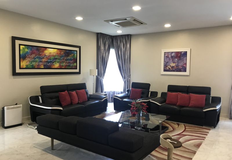 Subang Heights Bungalow For Sale
