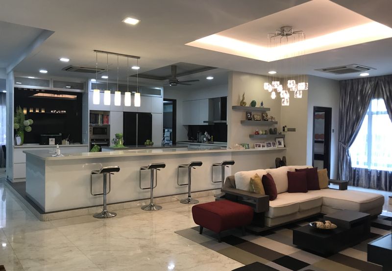 Subang Heights Bungalow For Sale