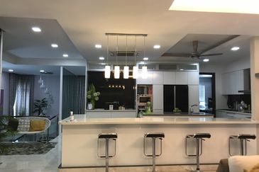 Subang Heights Bungalow For Sale