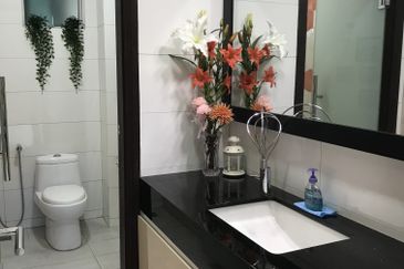 Subang Heights Bungalow For Sale