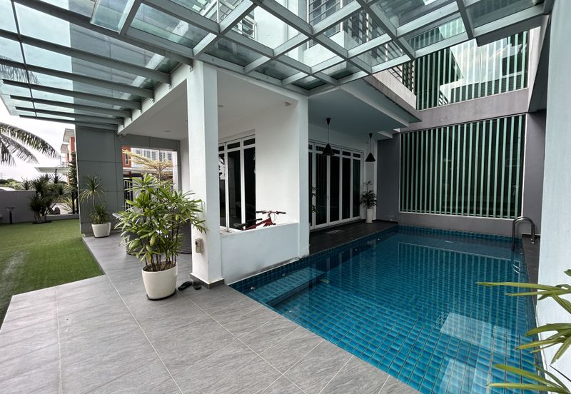 USJ Heights Avalon Bungalow for Sale