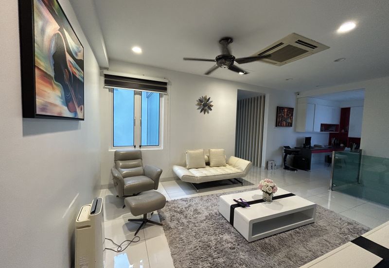 USJ Heights Avalon Bungalow for Sale