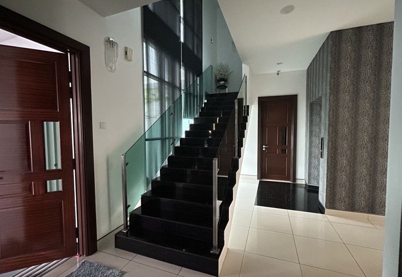 USJ Heights Avalon Bungalow for Sale