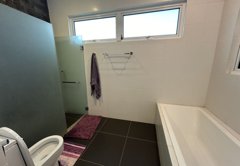 USJ Heights Avalon Bungalow for Sale