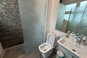 USJ Heights Avalon Bungalow for Sale