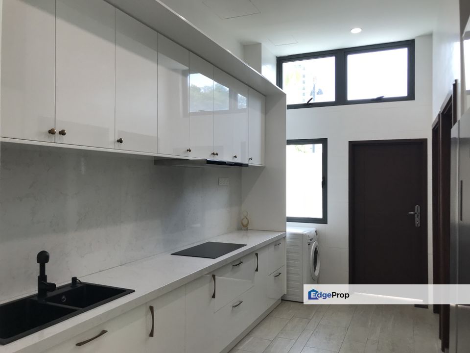 Marvelane Homes Semi-D, Putra Heights, Selangor, Subang Jaya