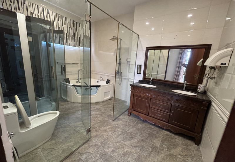 Subang Heights Corner Bungalow for Sale