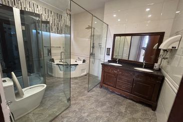 Subang Heights Corner Bungalow for Sale