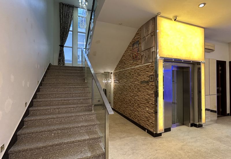 Subang Heights Corner Bungalow for Sale