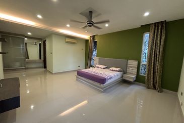 Subang Heights Corner Bungalow for Sale