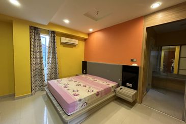 Subang Heights Corner Bungalow for Sale