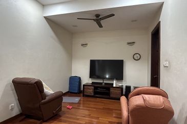 Subang Heights Bungalow For Sale