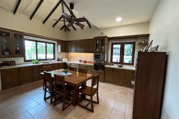 Subang Heights Bungalow For Sale