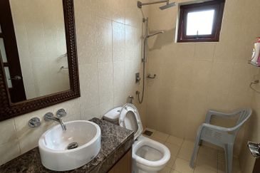 Subang Heights Bungalow For Sale