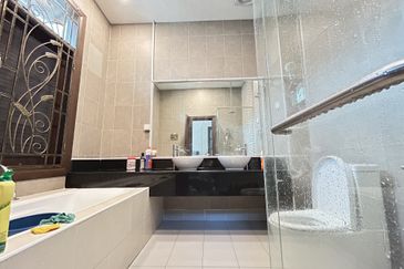 Glenmarie Residences