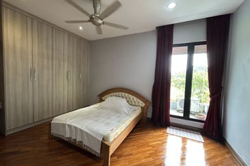 Glenmarie Residences