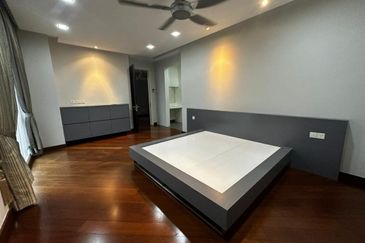 USJ Avenue @ USJ Heights