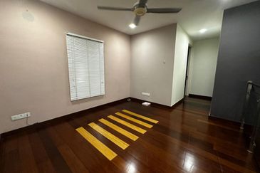 USJ Avenue @ USJ Heights