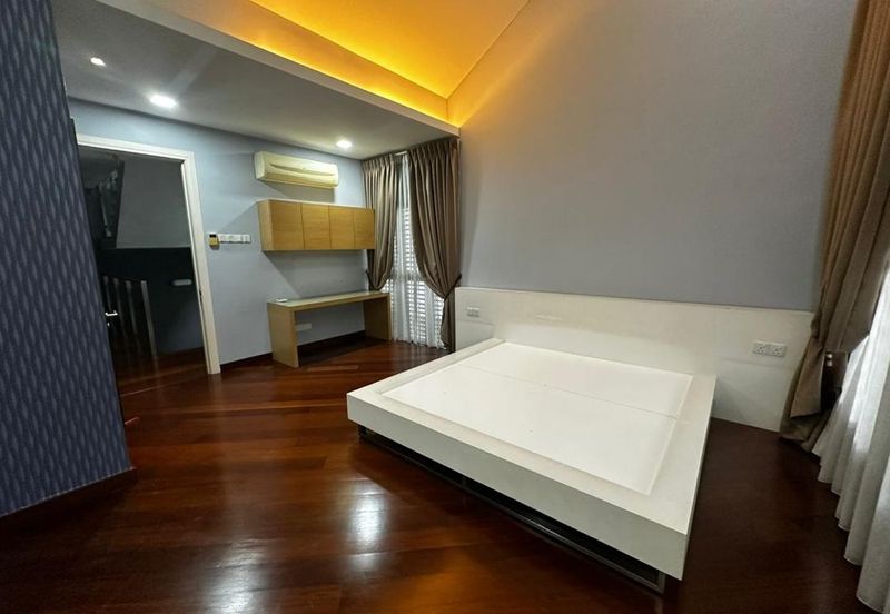 USJ Avenue @ USJ Heights