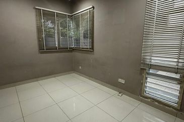 USJ Avenue @ USJ Heights