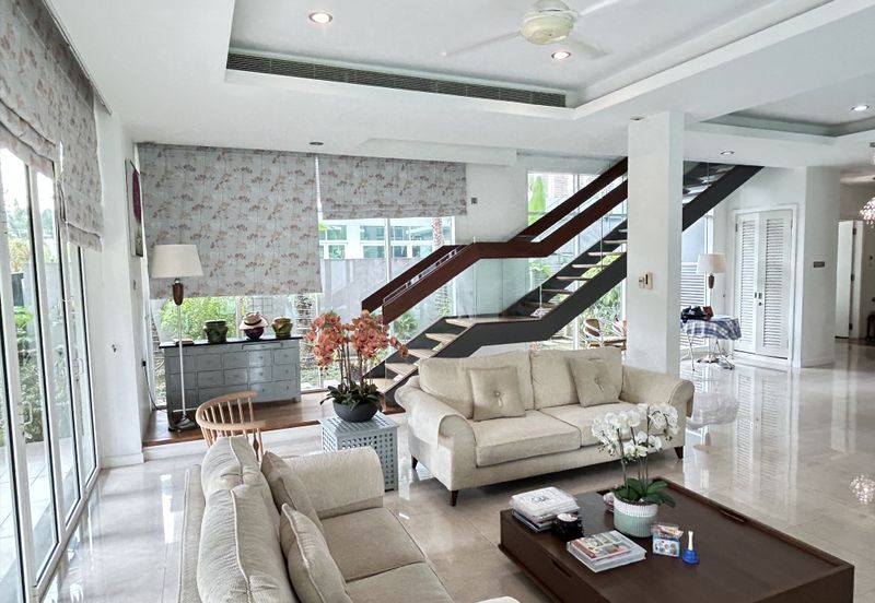 The Residence @ The Glades