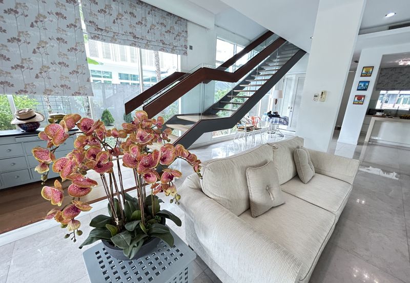 The Residence @ The Glades