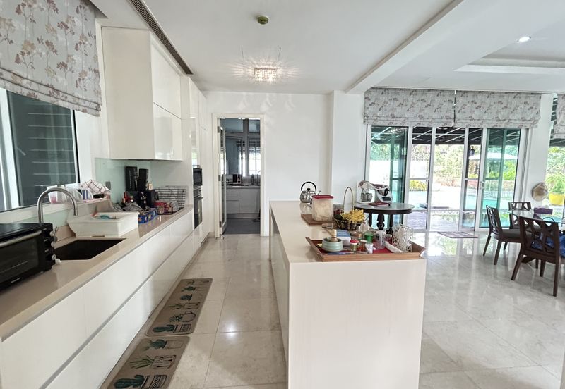 The Residence @ The Glades