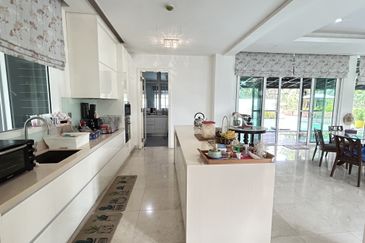 The Residence @ The Glades