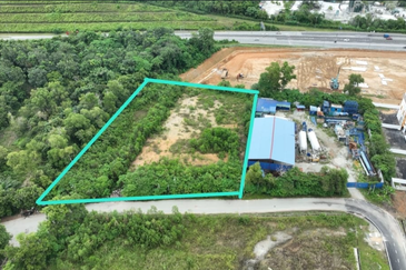 1-Acre Freehold Intermediate Industrial Land in Semenyih – RM70/sqft