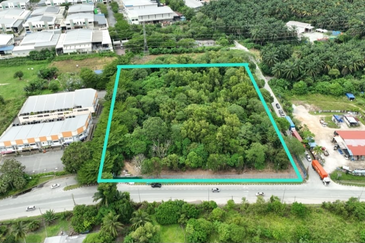 4.5-Acre Freehold Intermediate Industrial Land in Semenyih – RM75/sqft