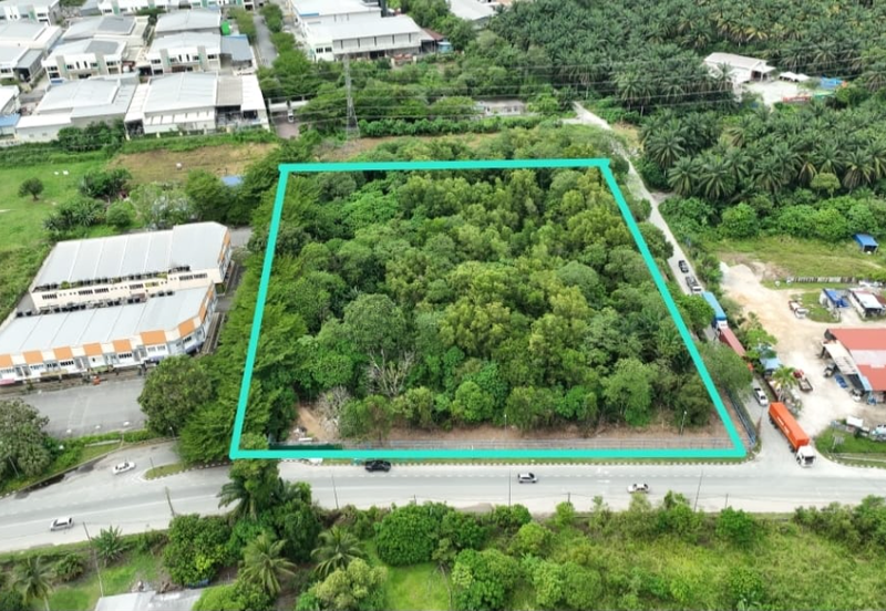 4.5-Acre Freehold Intermediate Industrial Land in Semenyih – RM75/sqft
