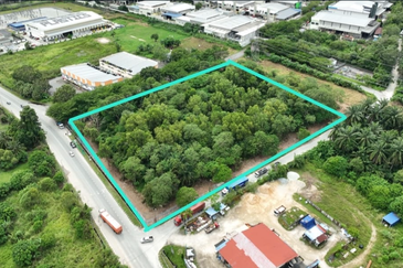 4.5-Acre Freehold Intermediate Industrial Land in Semenyih – RM75/sqft