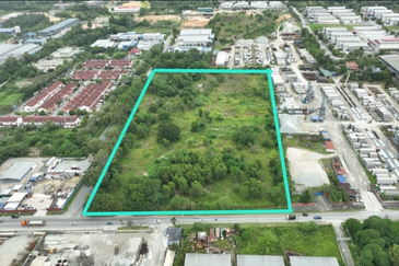 13-Acre Freehold Corner Industrial Land in Semenyih – RM80/sqft