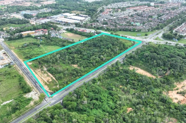 10-Acre Freehold Corner Commercial Land in Semenyih – RM120/sqft