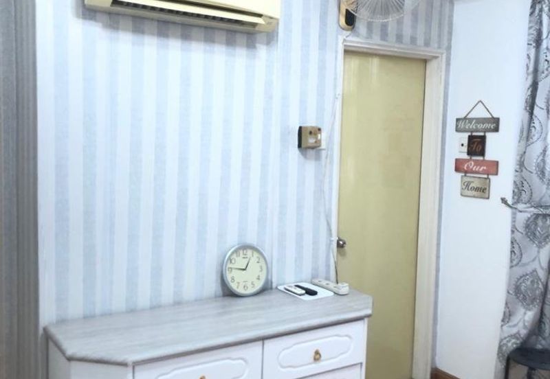 Super low density (6 units per floor) - Lower Floor - Extended Kitchen Area