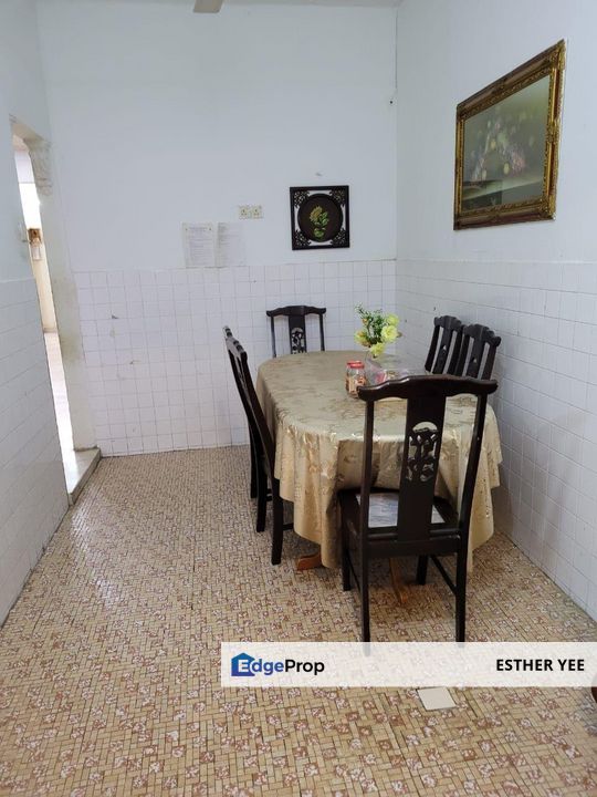 Near Playground 2 Stry Terrace @ Taman Sri Watan, Ampang nearby Taman Halaman/ Taman Kosas/ Taman Dagang Jaya/ Bandar Baru Ampang, Selangor, Ampang