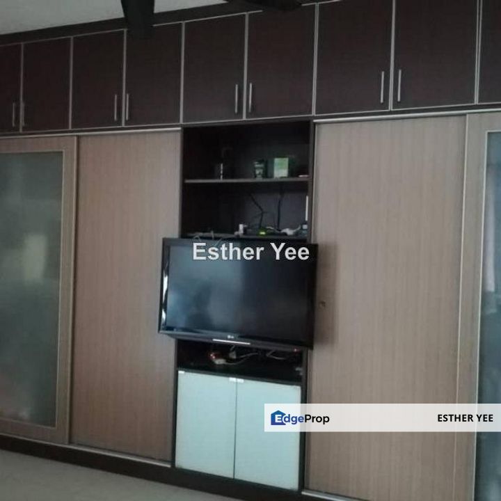 Freehold Gated-Guarded 2.5 Stry Terrace @ Taman Dagang Permai, Ampang nearby Taman Halaman/ Taman Dagang Jaya/ Taman Seri Intan/ Ampang Saujana, Selangor, Ampang