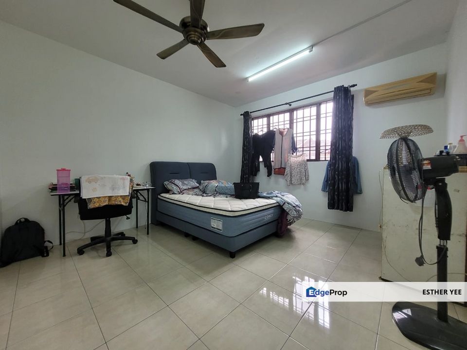 Freehold Extended 2 Stry End Lot Terrace @ Taman Dagang Permai, Ampang nearby Taman Halaman/ Taman Dagang Jaya/ Taman Seri Intan/ Ampang Saujana, Selangor, Ampang
