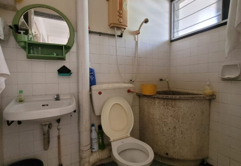 Facing Open - 2 Stry End Lot Terrace @ Pandan Jaya nearby Taman Maluri/ Taman Bakti/ Pandan Indah/ Kampung Pandan