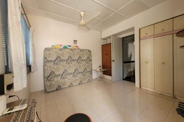 Facing Open - 2 Stry End Lot Terrace @ Pandan Jaya nearby Taman Maluri/ Taman Bakti/ Pandan Indah/ Kampung Pandan