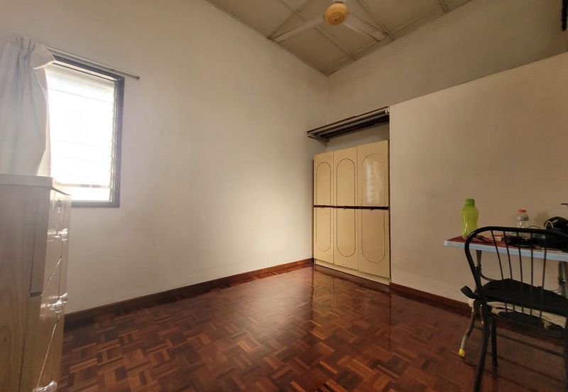 Facing Open - 2 Stry End Lot Terrace @ Pandan Jaya nearby Taman Maluri/ Taman Bakti/ Pandan Indah/ Kampung Pandan