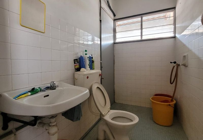 Facing Open - 2 Stry End Lot Terrace @ Pandan Jaya nearby Taman Maluri/ Taman Bakti/ Pandan Indah/ Kampung Pandan