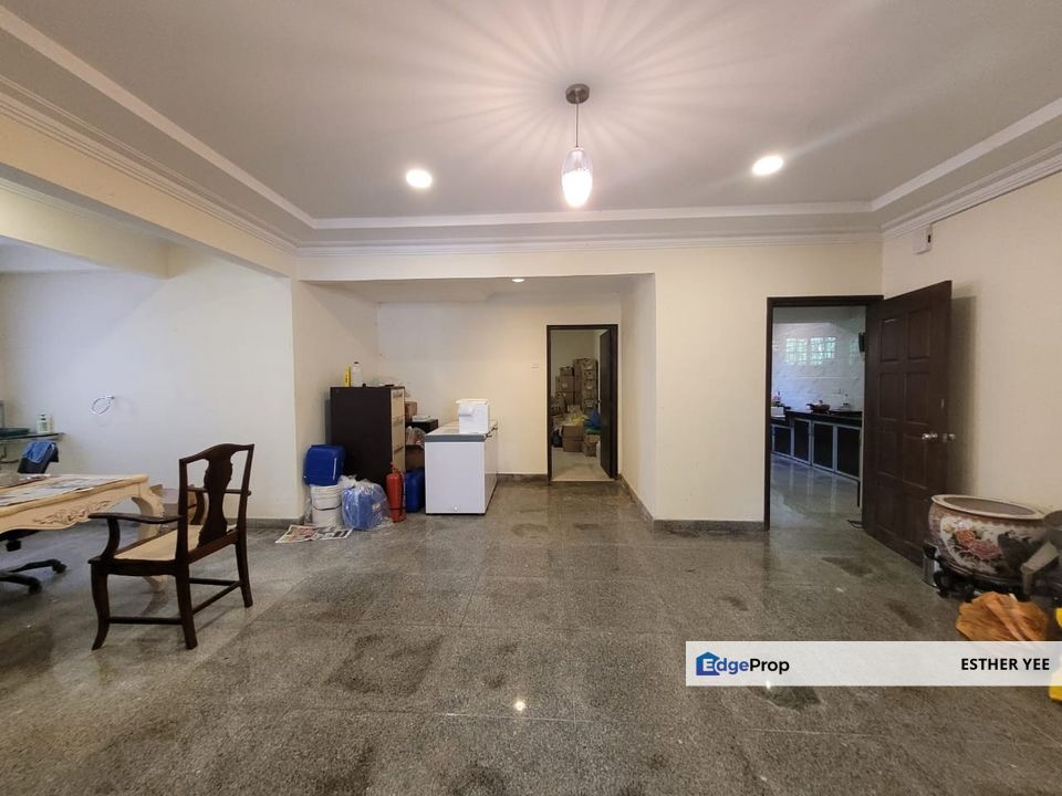 Below Market - Huge Land 3 Stry Bungalow @ Taman Bukit Mewah, Ampang nearby Bukit Antarabangsa/ Taman Wangsa Ukay/ Ulu Kelang, Selangor, Ulu Kelang