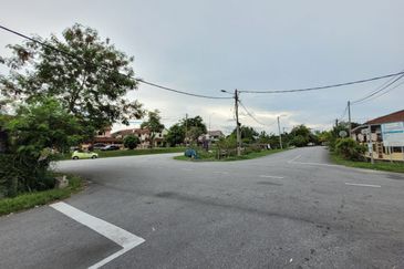 TAMAN SRI ANGSANA (MANTIN)