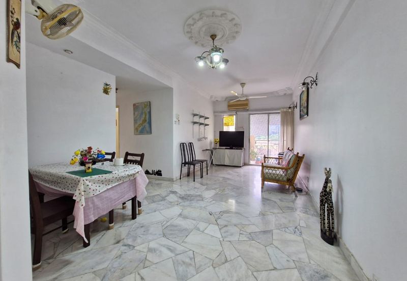 Menara Jade (Jade Tower), Taman Bukit Indah