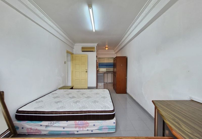 Menara Jade (Jade Tower), Taman Bukit Indah