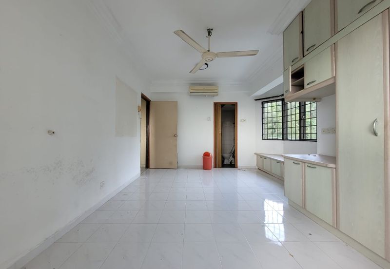 Menara Jade (Jade Tower), Taman Bukit Indah